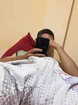 Michael black01 online show from November 11, 2025, 4:18 am