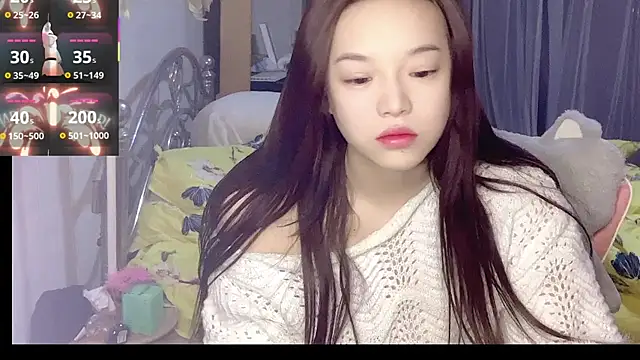 Snapshot of Mimi-777 chatting on December 2, 2025, 12:11 am Mimi-777 online show from December 2, 2025, 12:11 am