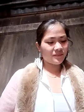 Lyssa-a online show from March 11, 2026, 6:18 am