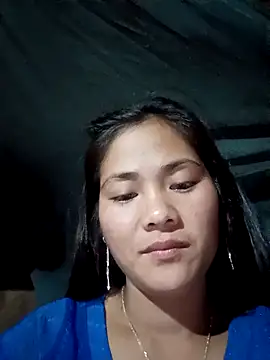 Snapshot of Lyssa-a chatting on November 10, 2025, 3:28 pm Lyssa-a online show from November 10, 2025, 3:28 pm