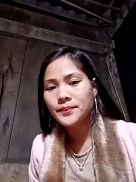 Snapshot of Lyssa-a chatting on November 27, 2025, 1:11 pm Lyssa-a online show from November 27, 2025, 1:11 pm