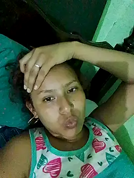 Snapshot of Miasofia21_ chatting on October 21, 2025, 4:17 pm Miasofia21  online show from October 21, 2025, 4:17 pm