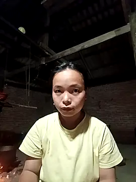 Snapshot of Nguyet2k4 chatting on November 4, 2025, 10:02 pm Nguyet2k4 online show from November 4, 2025, 10:02 pm