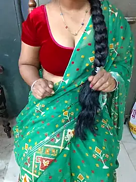 Snapshot of Nikitha_telugu chatting on November 19, 2025, 5:29 am Nikitha telugu online show from November 19, 2025, 5:29 am