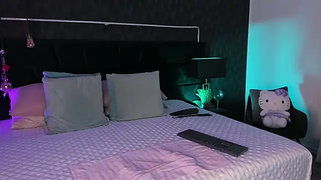 Snapshot of mariianna_lopez_ chatting on February 25, 2025, 5:51 pm mariianna lopez  online show from February 25, 2025, 5:51 pm