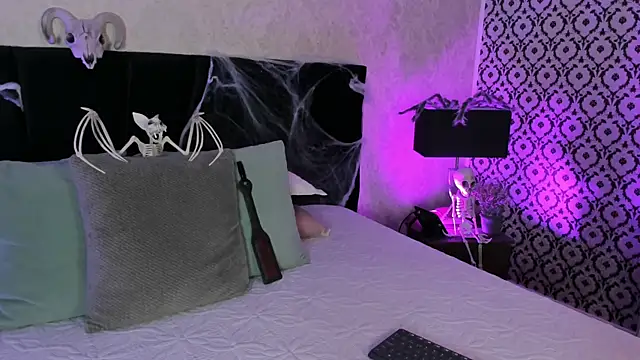 Snapshot of mariianna_lopez_ chatting on October 29, 2025, 6:18 pm mariianna lopez  online show from October 29, 2025, 6:18 pm