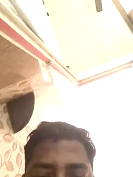 Snapshot of Vickyins480000 chatting on November 25, 2025, 2:12 am Vickyins480000 online show from November 25, 2025, 2:12 am