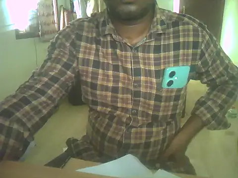 Snapshot of Vickyins480000 chatting on October 24, 2025, 4:55 am Vickyins480000 online show from October 24, 2025, 4:55 am