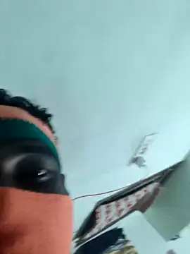 Snapshot of Vickyins480000 chatting on October 26, 2025, 5:24 pm Vickyins480000 online show from October 26, 2025, 5:24 pm