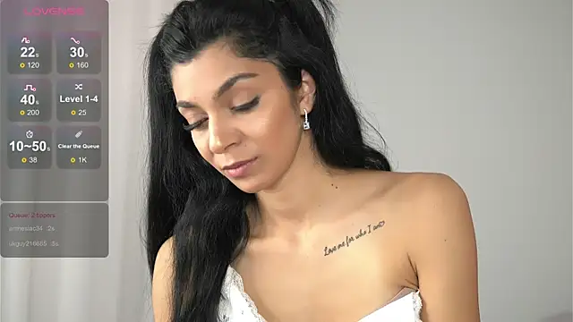 ReneeVoss online show from December 23, 2025, 5:51 am