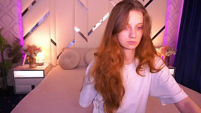 Snapshot of CuteeFoxy chatting on May 23, 2026, 12:26 pm CuteeFoxy online show from May 23, 2026, 12:26 pm