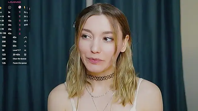 Snapshot of StarryMary chatting on November 11, 2025, 9:09 pm StarryMary online show from November 11, 2025, 9:09 pm