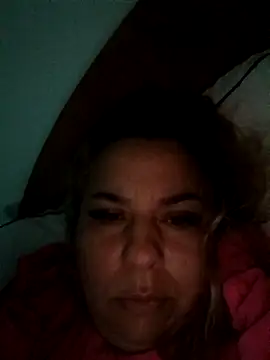 Snapshot of BelleInna chatting on April 25, 2026, 7:11 pm BelleInna online show from April 25, 2026, 7:11 pm