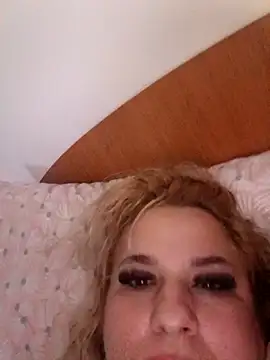 BelleInna online show from October 26, 2025, 8:31 pm