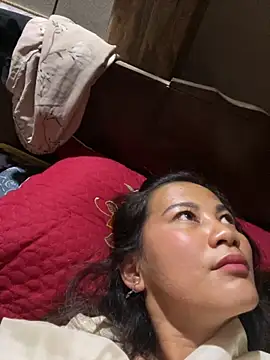 Miss-World00 online show from November 14, 2025, 7:06 pm