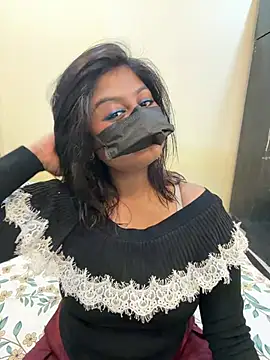 payal mittal online show from April 14, 2026, 3:06 pm