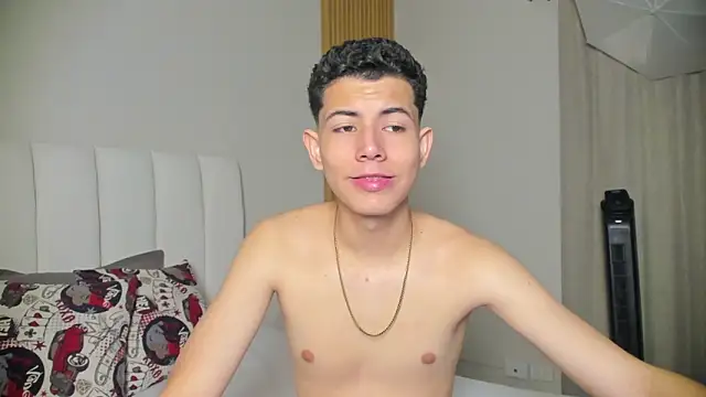 Snapshot of FireGuy_99 chatting on November 13, 2025, 12:53 pm FireGuy 99 online show from November 13, 2025, 12:53 pm