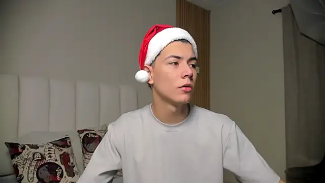 Snapshot of FireGuy_99 chatting on December 18, 2025, 12:42 pm FireGuy 99 online show from December 18, 2025, 12:42 pm