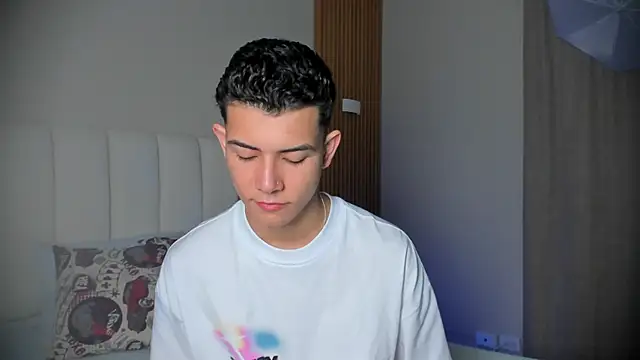 Snapshot of FireGuy_99 chatting on January 10, 2026, 12:55 pm FireGuy 99 online show from January 10, 2026, 12:55 pm