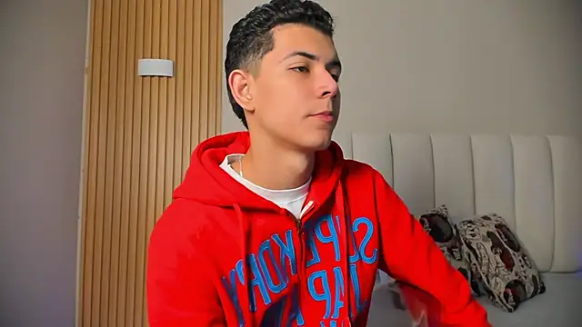 Snapshot of FireGuy_99 chatting on January 14, 2026, 12:53 pm FireGuy 99 online show from January 14, 2026, 12:53 pm