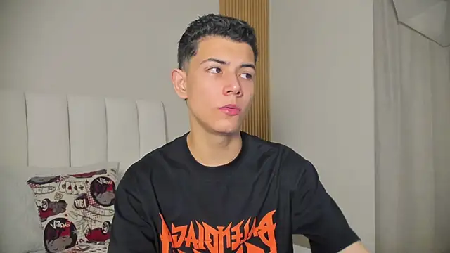 Snapshot of FireGuy_99 chatting on December 5, 2025, 12:59 pm FireGuy 99 online show from December 5, 2025, 12:59 pm