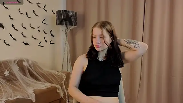 Snapshot of JonDatko chatting on November 3, 2025, 4:28 am JonDatko online show from November 3, 2025, 4:28 am