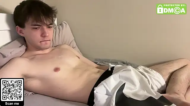 twinkbuldge online show from April 19, 2026, 6:10 pm