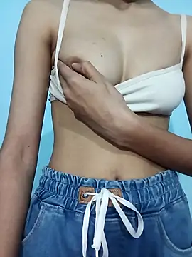 Snapshot of strip_queennn chatting on November 16, 2025, 7:51 pm strip queennn online show from November 16, 2025, 7:51 pm