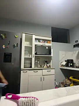 Snapshot of Techi0525 chatting on February 1, 2026, 4:33 am Techi0525 online show from February 1, 2026, 4:33 am