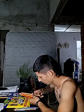 Snapshot of Luciferinthestreet chatting on October 23, 2025, 3:05 am Luciferinthestreet online show from October 23, 2025, 3:05 am