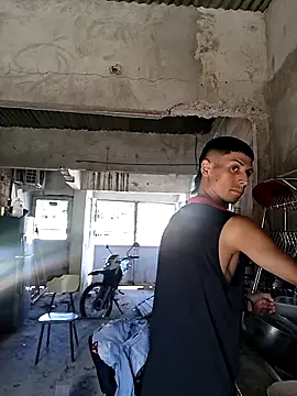 Snapshot of Luciferinthestreet chatting on November 10, 2025, 1:49 pm Luciferinthestreet online show from November 10, 2025, 1:49 pm