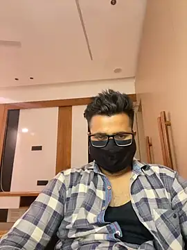 Notme 09 online show from October 27, 2025, 12:39 pm