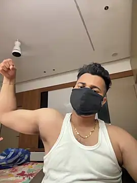 Notme 09 online show from March 12, 2026, 5:06 pm