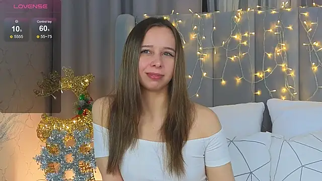 Snapshot of Ya_Siro chatting on December 17, 2025, 4:34 pm Ya Siro online show from December 17, 2025, 4:34 pm