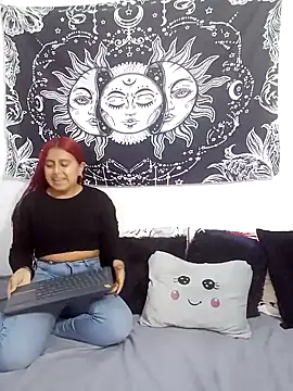 Snapshot of abby_n_emily chatting on November 25, 2025, 1:11 pm abby n emily online show from November 25, 2025, 1:11 pm