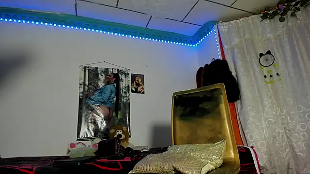 Amberbrown18 online show from February 5, 2026, 3:13 am