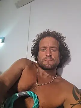 shainnfk online show from March 10, 2026, 11:47 am