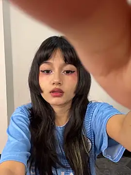 Snapshot of AnaisXoXo chatting on November 5, 2025, 10:46 pm AnaisXoXo online show from November 5, 2025, 10:46 pm