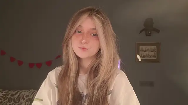 BellaSink online show from April 3, 2026, 5:36 am