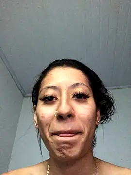 Snapshot of santosz83 chatting on November 12, 2025, 5:22 am santosz83 online show from November 12, 2025, 5:22 am