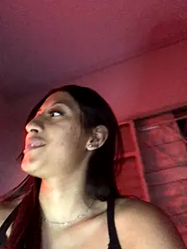 santosz83 online show from October 29, 2025, 4:22 am