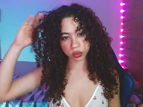 Medussa3033 online show from July 10, 2026, 4:56 am