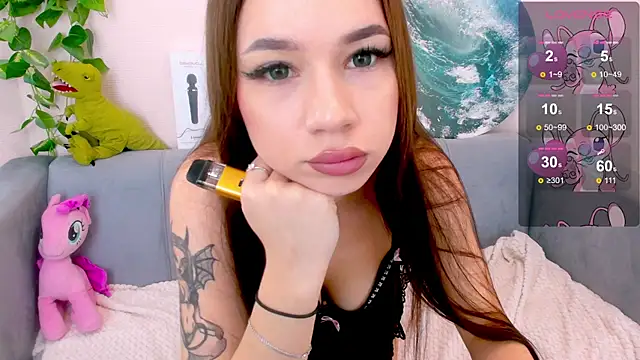 Snapshot of Amina_XDoll chatting on November 11, 2025, 8:20 am Amina XDoll online show from November 11, 2025, 8:20 am