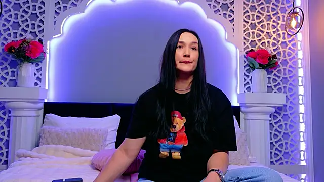 AriannaSins online show from April 1, 2026, 12:28 pm