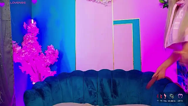 AriannaSins online show from May 16, 2026, 4:00 am