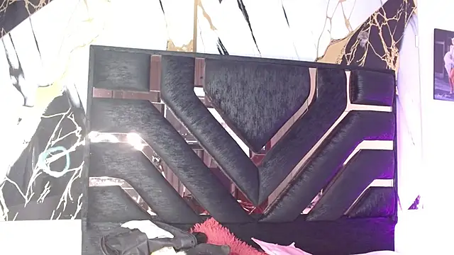 antonella rosecs online show from November 20, 2025, 4:46 am