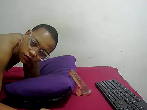JuicyAssxx online show from October 21, 2025, 9:19 am