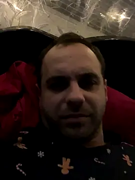 Snapshot of AndyLynn chatting on November 19, 2025, 7:47 pm AndyLynn online show from November 19, 2025, 7:47 pm