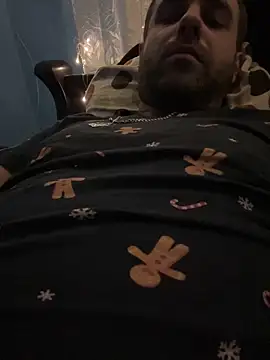 Snapshot of AndyLynn chatting on October 17, 2025, 7:15 pm AndyLynn online show from October 17, 2025, 7:15 pm