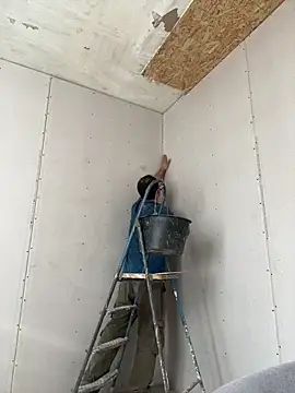 Snapshot of AndyLynn chatting on October 23, 2025, 10:03 am AndyLynn online show from October 23, 2025, 10:03 am